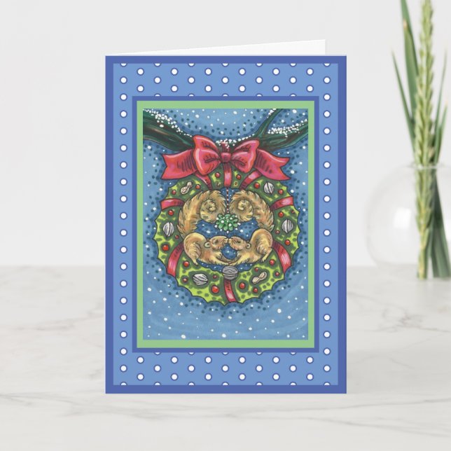CUTE KISSING SQUIRRELS UNDER MISTLETOE, NÖT WREATH HELGKORT (Framsida)