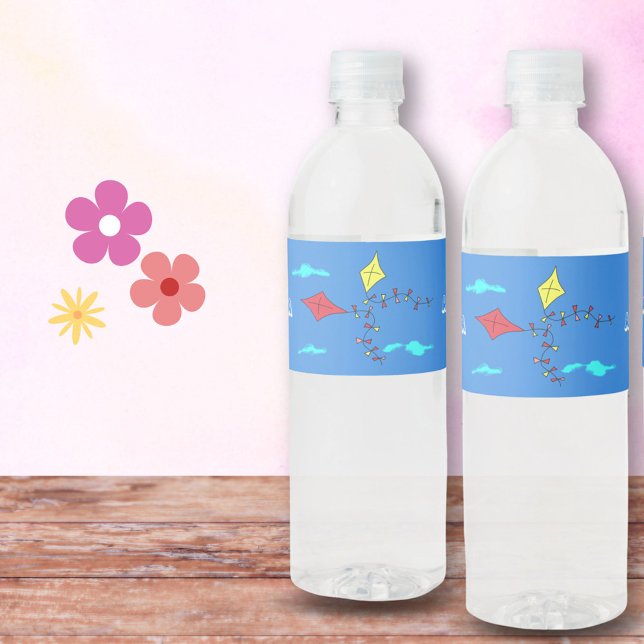 Cute Kites Red Gult Namn Barns födelsedag Party Vattenflaskor Etikett (Skapare uppladdad)