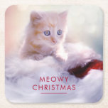 Cute Kitten Resten på jultomten Meowy-jul Underlägg Papper Kvadrat<br><div class="desc">Pappert underlägg med ett foto av en ingefärgkattunge sitta på en mjuk vit och röd julhatt. Oskärbar glitterbakgrund för ljus. Lustigt pun - Meowy jul. Text är redigerbar så att du kan ändra den så att du säger spelar ingen roll som du vill.</div>