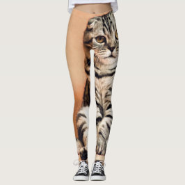 Cute Kitten sprawled ut Leggings
