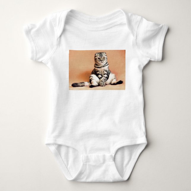 Cute Kitten sprawled ut T Shirt (Framsida)