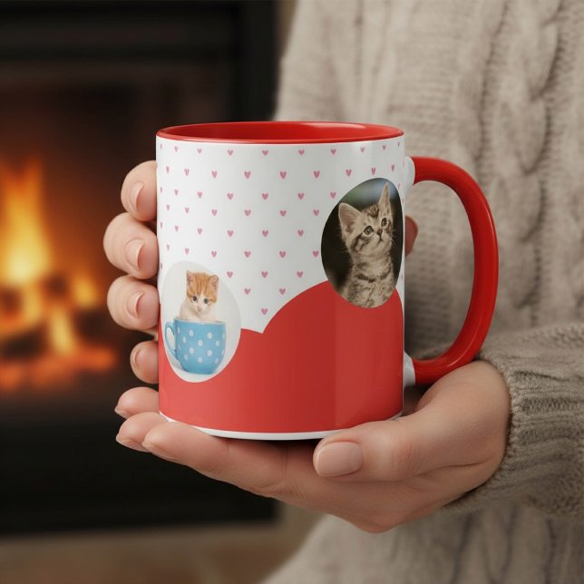 Cute Kittens and Red Hearts Pattern Personalized  Mugg (Skapare uppladdad)
