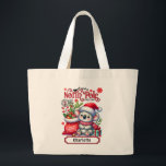 Cute Koala Chirstmas Personlig Namn Jumbo Tygkasse<br><div class="desc">Cute Koala Chirstmas Personlig Namn Helgdag Tote Bag har en söt Koala som bär en julhatt och scarf med en julsäck. Perfekt för julklappar,  party och firande,  julklappar,  födelsedagar och så vidare. Skapat av Evco Studio www.zazzle.com/store/evcostudio</div>