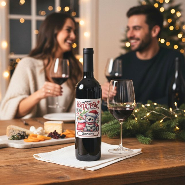 Cute Koala Chirstmas Personlig Namn Vinflaska Etikett (Skapare uppladdad)