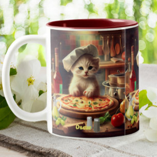 Cute-kocken Cat vid Skapar Pizza Personlig Namn Två-Tonad Mugg