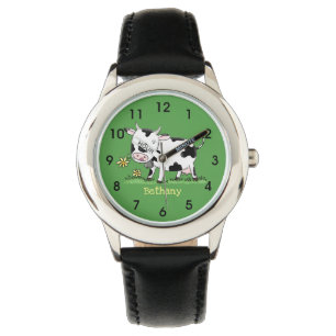 Cute kon i grönt fält tecknad illustration armbandsur