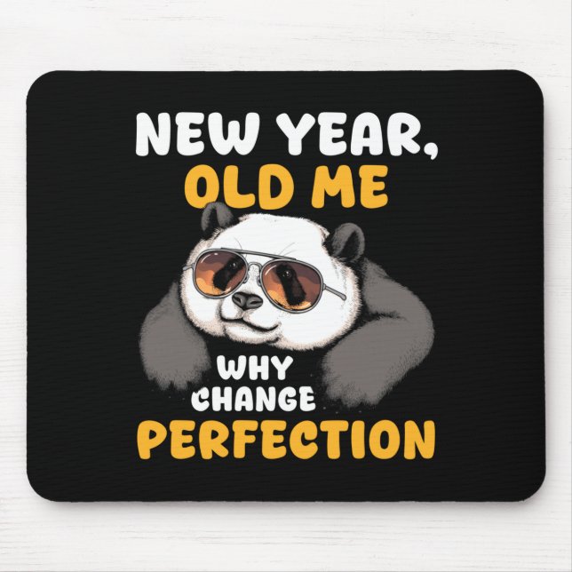 Cute Lazy Panda New Year Old Me 2026 Funny Sarcast Musmatta (Framsidan)