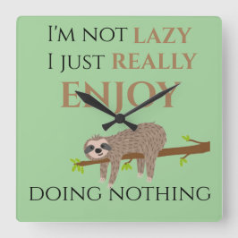 Cute Lazy Sloth Hanging on Träd Funny Text Fyrkantig Klocka