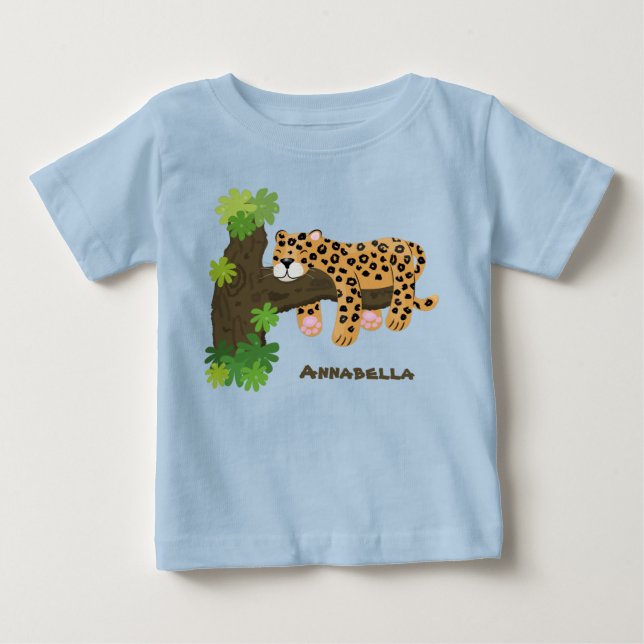 Cute leopard sover i tecknaden träd t shirt (Framsida)