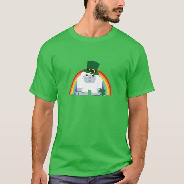 Cute Leprechaun Yeti Tee Shirt (Framsida)