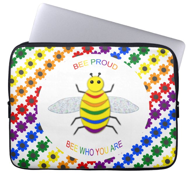 Cute LGBT Proud Rainbow Bee and Flowers Laptop Fodral (Framsidan)