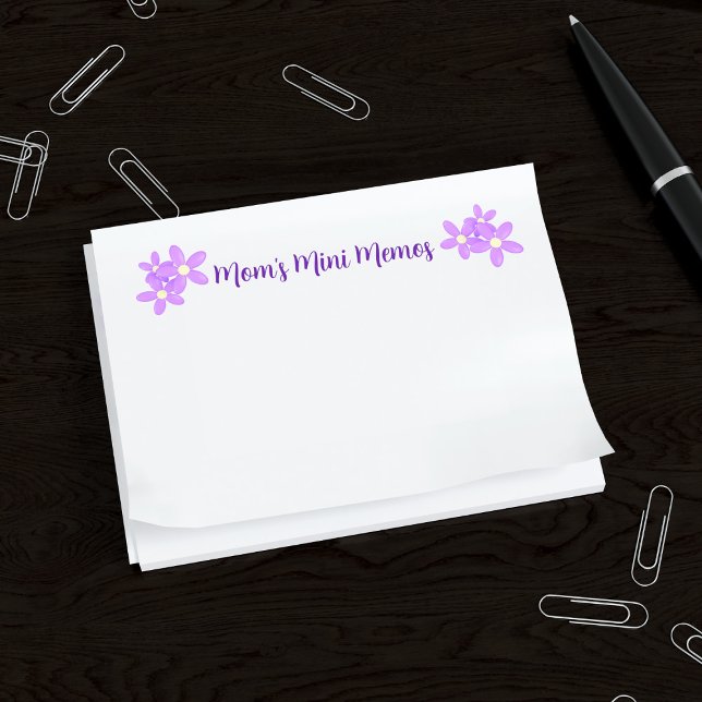 Cute Lila Blommigt Mamma White Post, anteckningar Post-it Block (Cute post it notes with space for your name. Makes a lovely gift for Mom!)