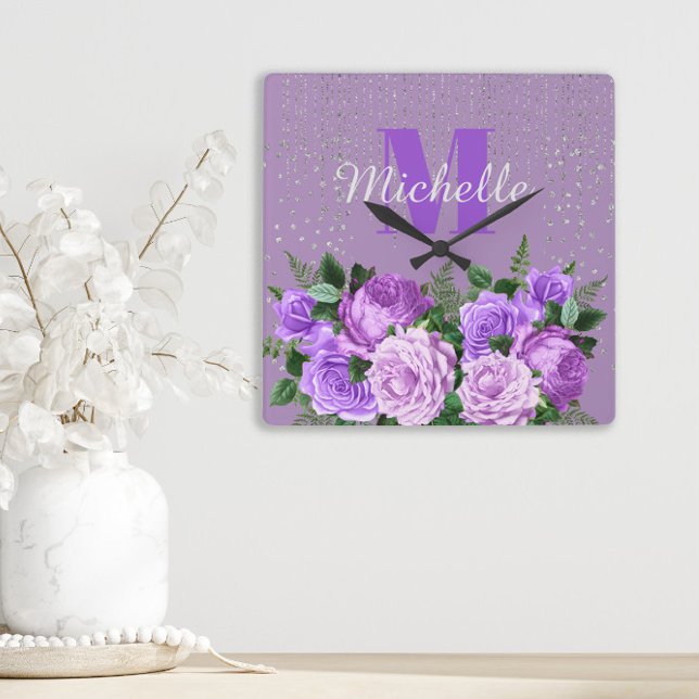 Cute Lila Blommigt Silver Glitter Monogram   Fyrkantig Klocka (Purple floral monogram wall clock. Personalize with your name and initial)
