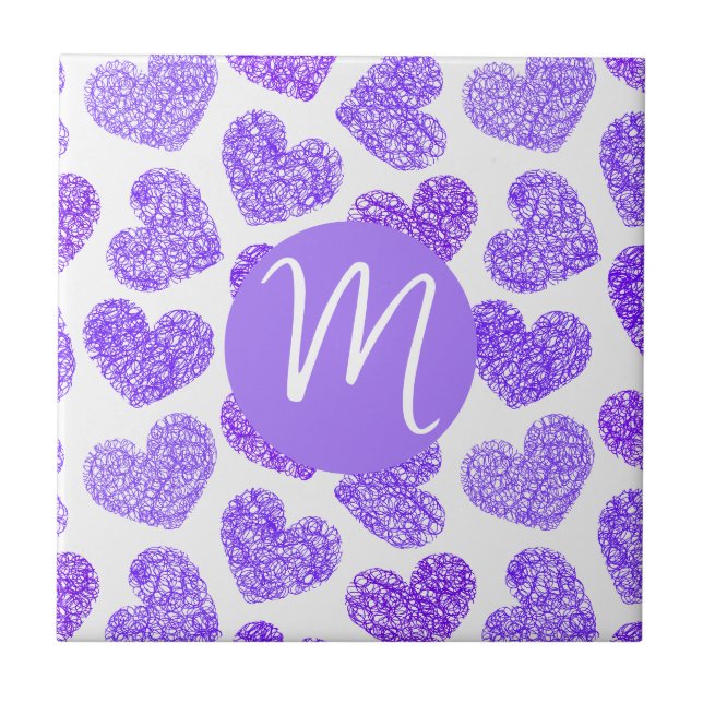 Cute Lila Doodled Heart Valentines Day Monogram Kakelplatta (Framsidan)