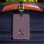 Cute Lila Monogram Initialer och Namn Bagagebricka<br><div class="desc">En söt och minimal monogramdesign på lilans bakgrund.</div>