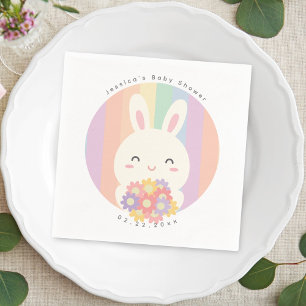Cute Lite Bunny är på väg mot Blommigt Baby Shower Pappersservett