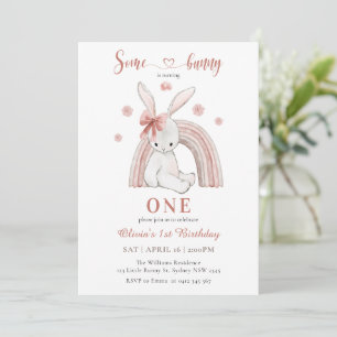 Cute lite Bunny gör om en flicka första födelsedag Inbjudningar