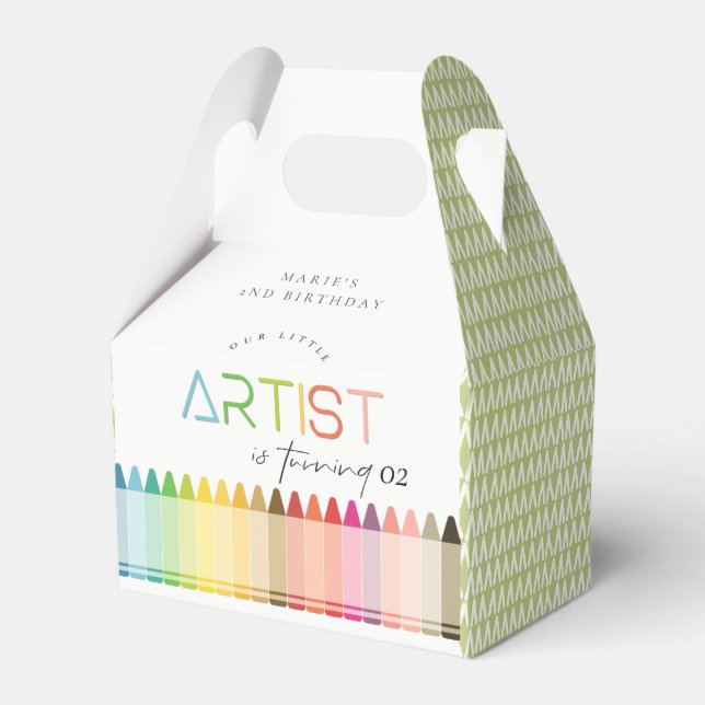 Cute Little Artist Crayon Rainbow any Age Birthday Presentaskar (Framsidan Sidan)