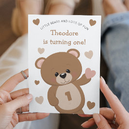 Cute Little Bear Turding One First Birthday Inbjudningar