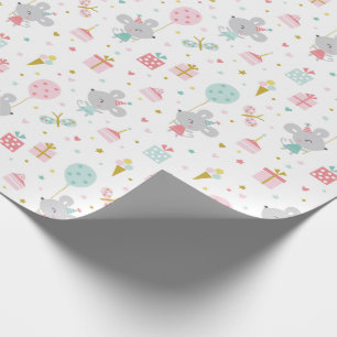 Cute Little Birday Mouse med presenter och tårtvit Presentpapper