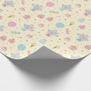 Cute Little Birthday Mouse med Gult av presentkako Presentpapper