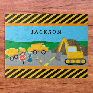 Cute Little Boy Construction Fordon Monogrammed Pussel