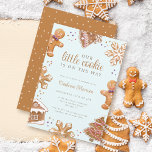 Cute Little Cookie Winter-julskuva Inbjudningar<br><div class="desc">Fira din kommande ankomst med vår charmerande babyduschinbjudan. Tillagt med en söt pepparkaksgubbe med vattenfärg,  delikat snöflingor och festive inslag. Det innehåller budskapet "Vår lilla cookie är på väg" i en vacker typografi. Pastellblå bakgrund tillför en aning vintermagi och skapar perfekten för en jul- eller vinterbabydusch.</div>