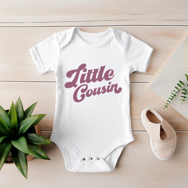 Cute Little Cousin | Matchningsfamilj för Lila T Shirt (Skapare uppladdad)
