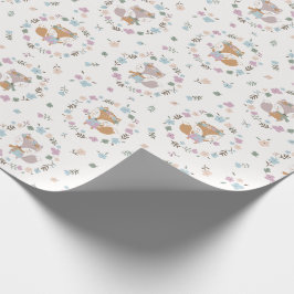 Cute Little Fall Fox med blommor i mjuk färg Presentpapper