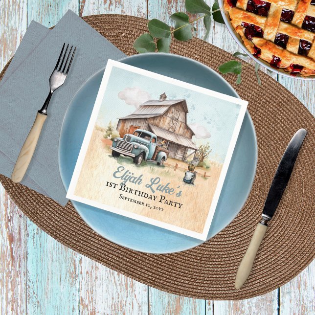 Cute Little Farmer 1:a födelsedagen Party Pappersservett (Blue Boy 1st Birthday Party Barn | Vintage Truck Paper Napkins)