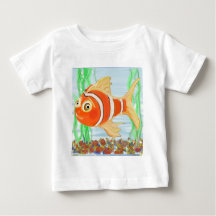 Cute Little Fishie Swimming i A Bassäng