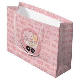 Cute Little Girl Baby i Buggy Nyfödd bebis
