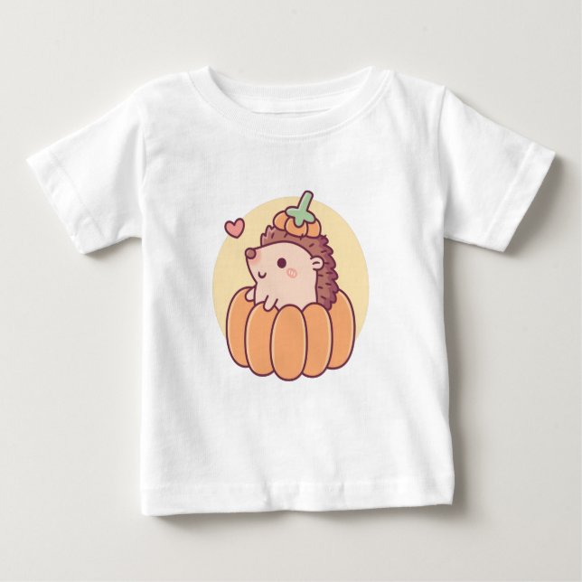 Cute Little Hedgehog in Pumpkin Halloween Autumn T Shirt (Framsida)
