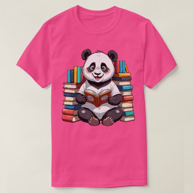 Cute Little Panda Bear Reading Bokar T Shirt (Design framsida)