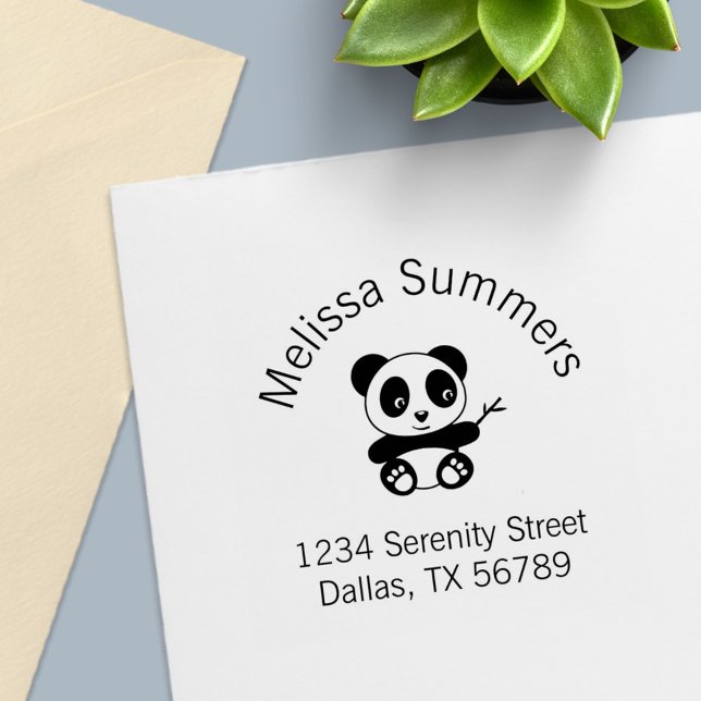Cute Little Panda Holding a Bamboo Arch Adress Självfärgande Stämpel (Skapare uppladdad)