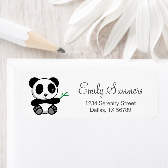 Cute Little Panda med ett Bamboo Stick Returadress Etikett (Insitu)
