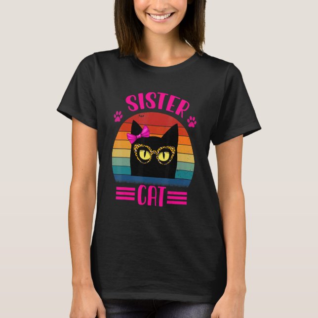 Cute Little Sister Cat with Leopard Glasses Retro T Shirt (Framsida)