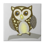 Cute Little uggla Kakelplatta<br><div class="desc">Vem kan stå emot den söta lilla uggla? Den här keramiska plattan skulle ge en ovanlig gåva och är perfekt som en underlägg kaffe.</div>
