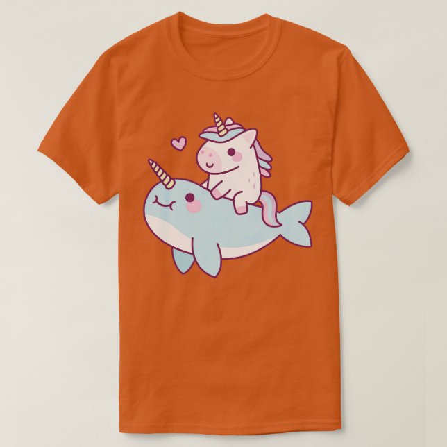 Cute Little Unicorn Riding Narwhal T Shirt (Design framsida)