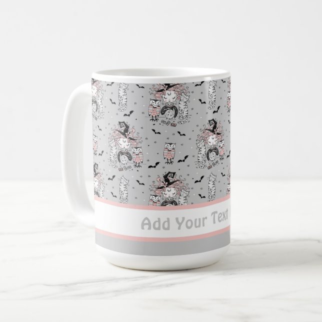 Cute Little Witch Gires med Fladdermus-katter och  Kaffemugg (Framsida vänster)