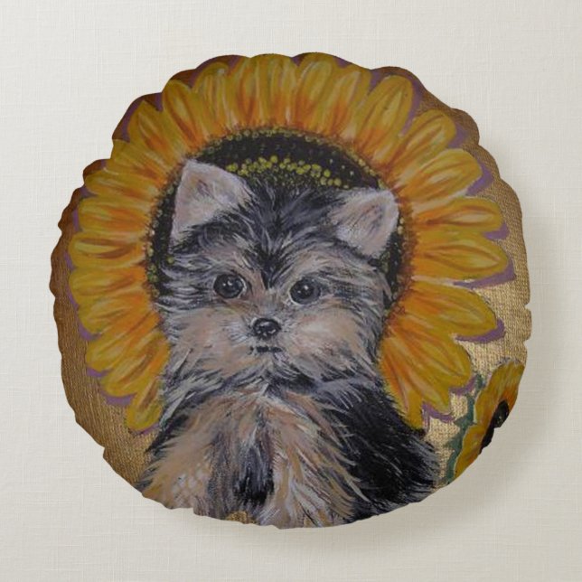 Cute Little Yorkie och Sunblommor Rund Kudde (Framsidan)