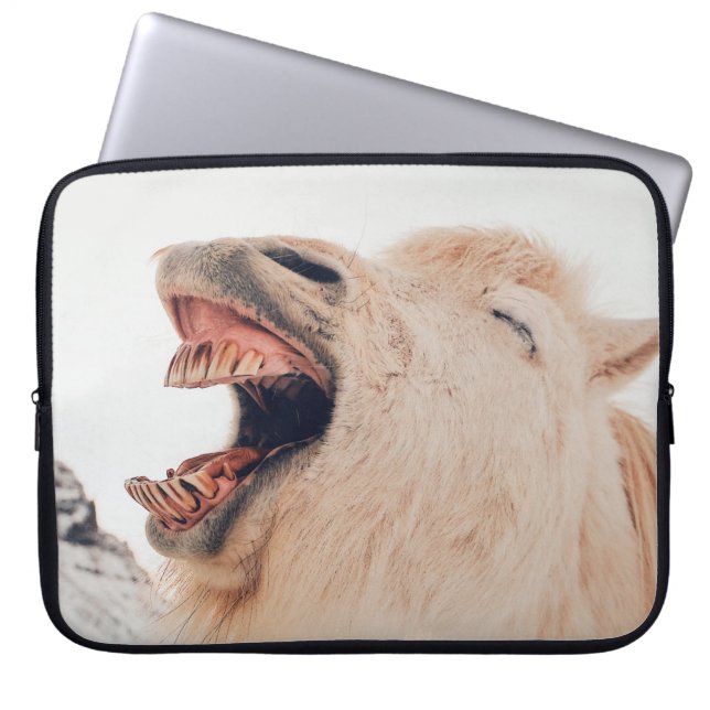 CUTE LLAMA ALPACA LAUGHING LAPTOP FODRAL (Framsidan)