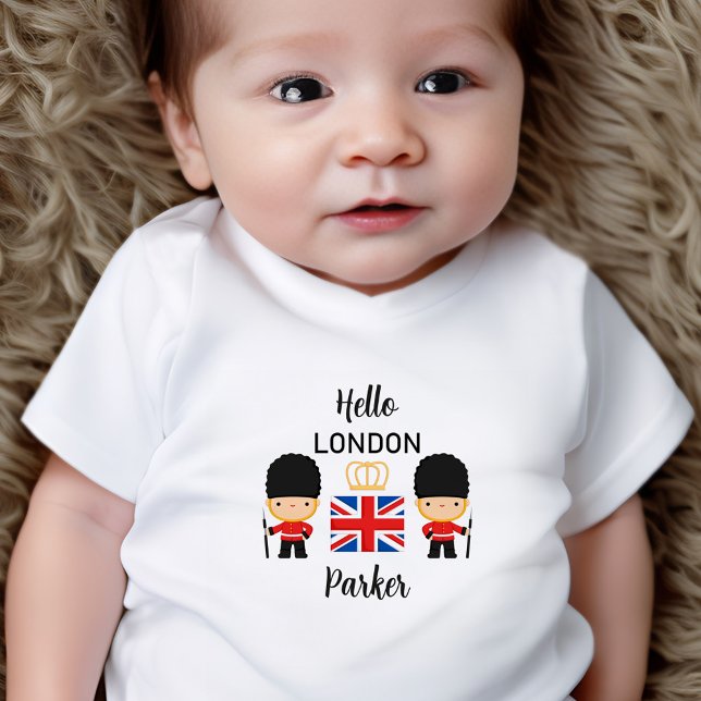 Cute London Guards Pojke Namn British T Shirt (Cute London Guards British Boy Baby T-shirt)