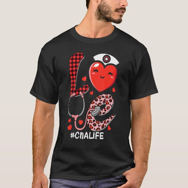 Cute Love Heart Stethoscope CNA Nurse Life Valenti T Shirt (Framsida)