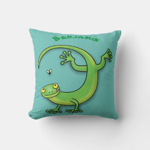 Cute lycklig grönt gecko hälsning med kryp tecknad kudde