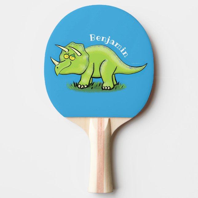 Cute lycklig grönt triceratops dinosaur tecknad pingisracket (Framsidan)