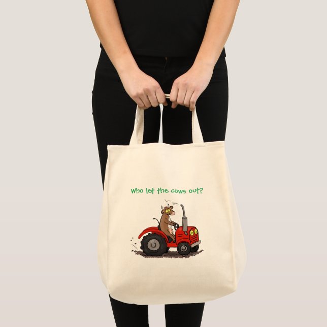 Cute lycklig ko som kör en röd traktortecknad tygkasse (Framsida (produkt))