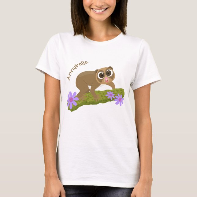 Cute lycklig långsam loris på gren tecknad t shirt (Framsida)