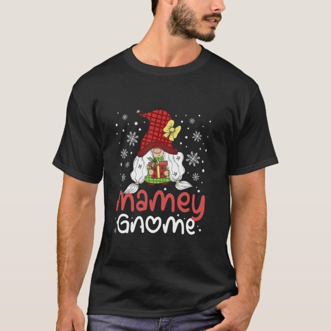Cute Mamey Gnome jul Buffalo Play Gnomes Xm T Shirt (Framsida)