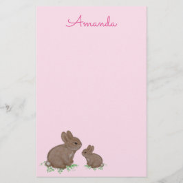 Cute Mamma och Baby Bunny i Klöver Rosa Brevpapper